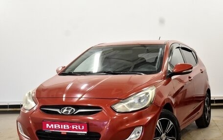 Hyundai Solaris II рестайлинг, 2012 год, 650 000 рублей, 1 фотография