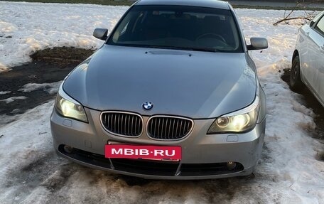 BMW 5 серия, 2006 год, 920 000 рублей, 9 фотография