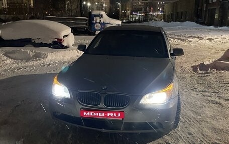 BMW 5 серия, 2006 год, 920 000 рублей, 19 фотография