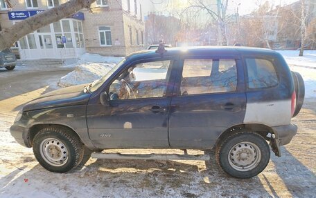 Chevrolet Niva I рестайлинг, 2004 год, 300 000 рублей, 7 фотография