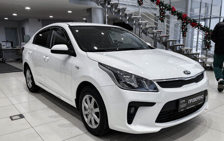 KIA Rio IV, 2017 год, 990 000 рублей, 7 фотография