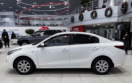 KIA Rio IV, 2017 год, 990 000 рублей, 12 фотография