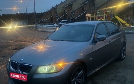 BMW 3 серия, 2010 год, 1 250 000 рублей, 3 фотография