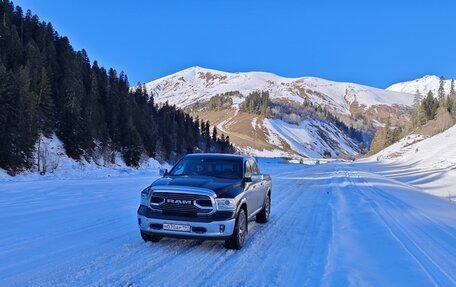 Dodge RAM IV, 2017 год, 4 950 000 рублей, 5 фотография