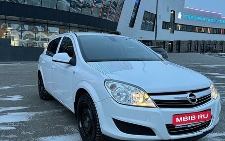 Opel Astra H, 2013 год, 550 000 рублей, 2 фотография