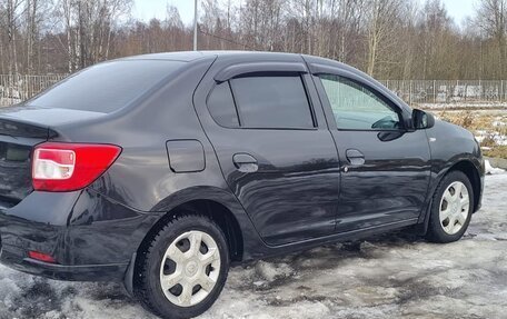 Renault Logan II, 2018 год, 779 000 рублей, 6 фотография