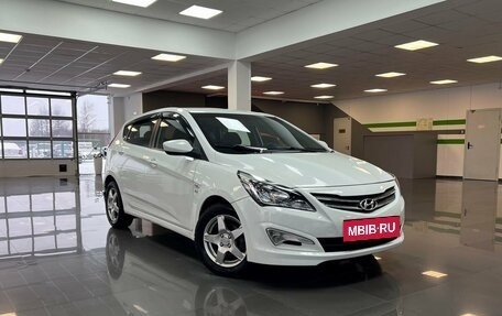 Hyundai Solaris II рестайлинг, 2015 год, 1 245 000 рублей, 5 фотография