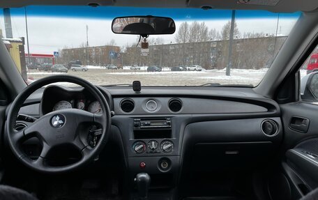 Mitsubishi Outlander III рестайлинг 3, 2003 год, 800 000 рублей, 7 фотография