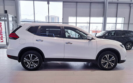 Nissan X-Trail, 2018 год, 2 251 000 рублей, 8 фотография