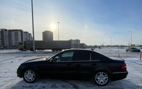 Mercedes-Benz E-Класс, 2003 год, 930 000 рублей, 9 фотография