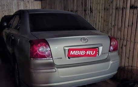 Toyota Avensis III рестайлинг, 2008 год, 2 000 000 рублей, 2 фотография