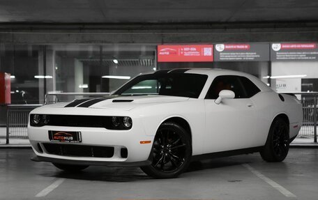 Dodge Challenger III рестайлинг 2, 2016 год, 3 500 000 рублей, 2 фотография