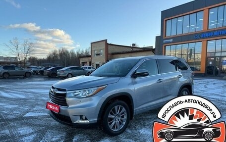 Toyota Highlander III, 2014 год, 2 885 000 рублей, 1 фотография