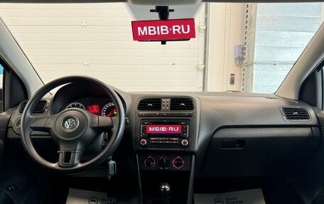 Volkswagen Polo VI (EU Market), 2012 год, 820 000 рублей, 18 фотография