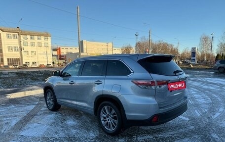 Toyota Highlander III, 2014 год, 2 885 000 рублей, 10 фотография