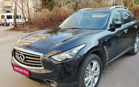 Infiniti FX II, 2012 год, 1 955 000 рублей, 3 фотография