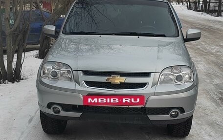 Chevrolet Niva I рестайлинг, 2014 год, 780 000 рублей, 4 фотография