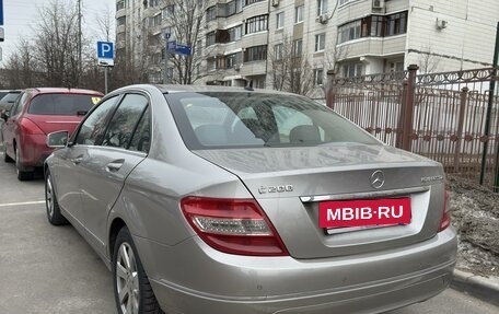 Mercedes-Benz C-Класс, 2008 год, 1 200 000 рублей, 6 фотография