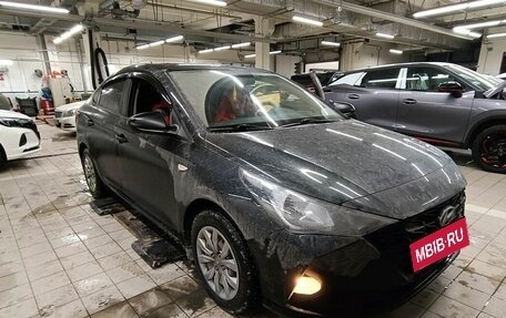 Hyundai Solaris II рестайлинг, 2021 год, 1 599 000 рублей, 2 фотография