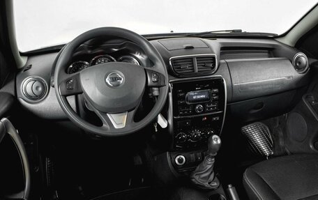 Nissan Terrano III, 2019 год, 1 800 000 рублей, 19 фотография