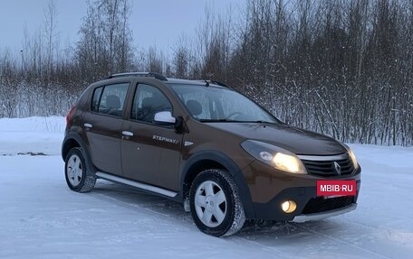 Renault Sandero I, 2014 год, 770 000 рублей, 2 фотография