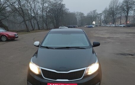 KIA Rio III рестайлинг, 2015 год, 600 000 рублей, 2 фотография