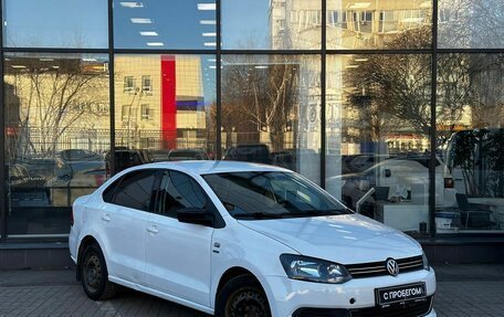 Volkswagen Polo VI (EU Market), 2013 год, 950 000 рублей, 3 фотография