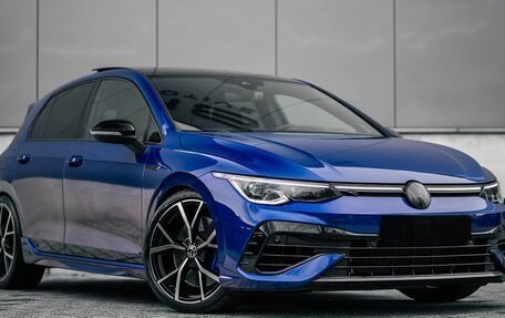 Volkswagen Golf VIII, 2021 год, 2 530 000 рублей, 3 фотография