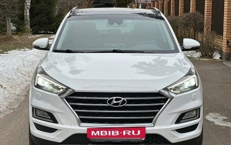 Hyundai Tucson III, 2018 год, 2 850 000 рублей, 2 фотография