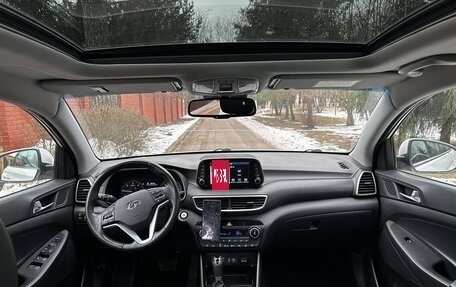 Hyundai Tucson III, 2018 год, 2 850 000 рублей, 22 фотография