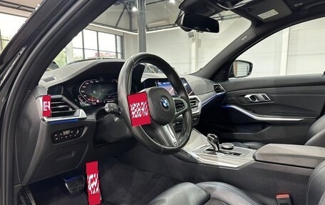 BMW 3 серия, 2020 год, 3 900 000 рублей, 28 фотография