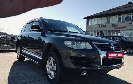 Volkswagen Touareg III, 2006 год, 1 200 000 рублей, 1 фотография