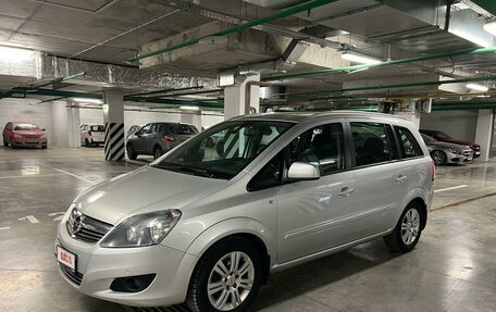 Opel Zafira B, 2012 год, 885 000 рублей, 13 фотография