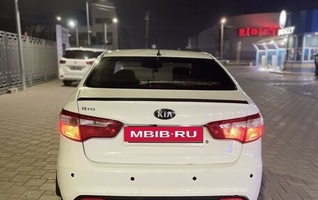 KIA Rio III рестайлинг, 2014 год, 950 000 рублей, 11 фотография