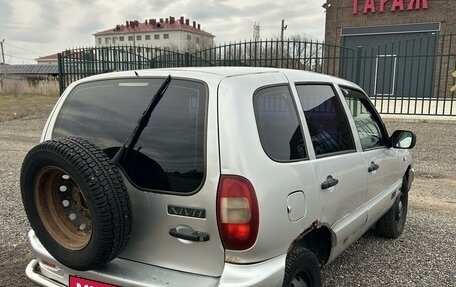 Chevrolet Niva I рестайлинг, 2004 год, 290 000 рублей, 3 фотография