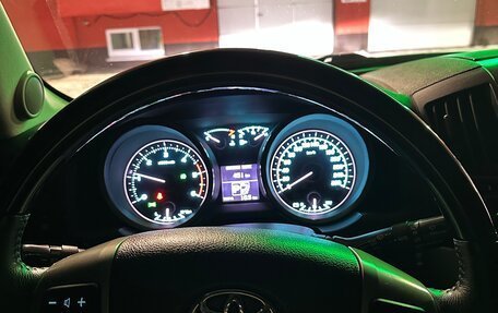 Toyota Land Cruiser 200, 2008 год, 2 800 000 рублей, 9 фотография