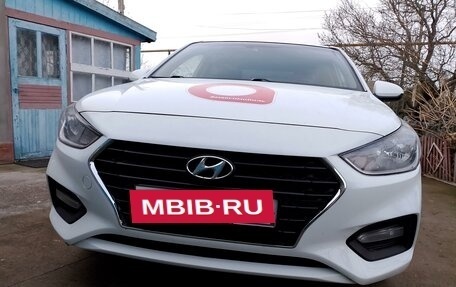 Hyundai Solaris II рестайлинг, 2018 год, 1 300 000 рублей, 15 фотография