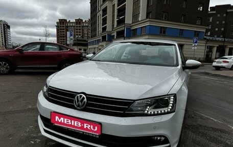 Volkswagen Jetta VI, 2016 год, 1 599 000 рублей, 16 фотография