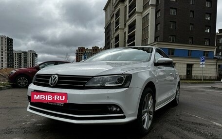 Volkswagen Jetta VI, 2016 год, 1 599 000 рублей, 10 фотография