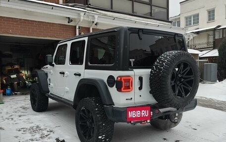 Jeep Wrangler, 2018 год, 4 400 000 рублей, 7 фотография