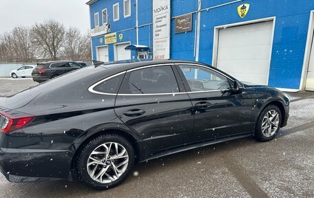 Hyundai Sonata VIII, 2019 год, 2 350 000 рублей, 4 фотография