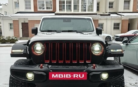 Jeep Wrangler, 2018 год, 4 400 000 рублей, 19 фотография