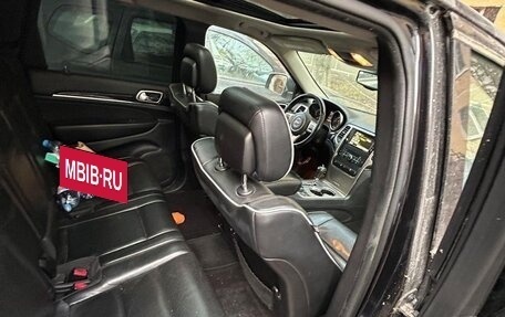 Jeep Grand Cherokee, 2012 год, 1 200 000 рублей, 28 фотография