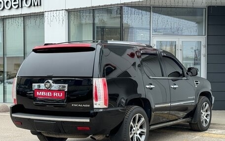 Cadillac Escalade III, 2008 год, 1 680 000 рублей, 9 фотография