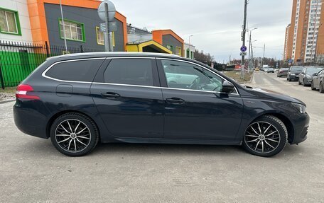 Peugeot 308 II, 2019 год, 1 600 000 рублей, 3 фотография