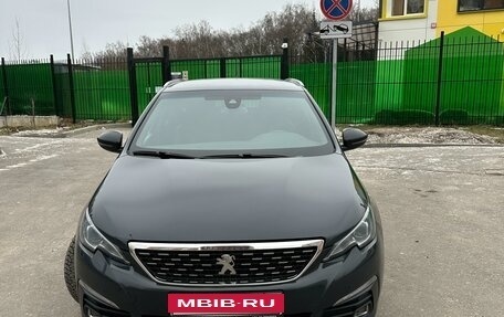 Peugeot 308 II, 2019 год, 1 600 000 рублей, 2 фотография