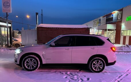 BMW X5, 2018 год, 3 300 000 рублей, 2 фотография