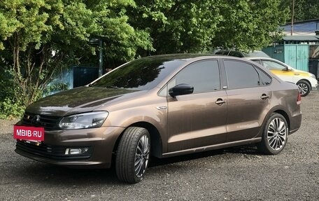 Volkswagen Polo VI (EU Market), 2017 год, 1 100 000 рублей, 13 фотография