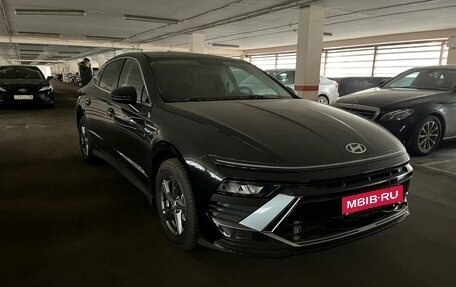 Hyundai Sonata VIII, 2023 год, 4 100 000 рублей, 2 фотография