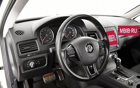 Volkswagen Touareg III, 2011 год, 1 627 000 рублей, 9 фотография